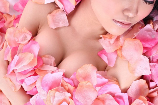 武汉老街茶香浓，老人家品茗时光掠影